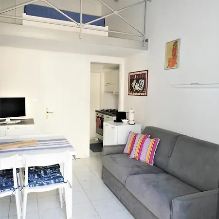 Apartamento A 10 Minuti A Piedi Dal Museo Egizio E Dai Musei Reali, Su Due Livelli 